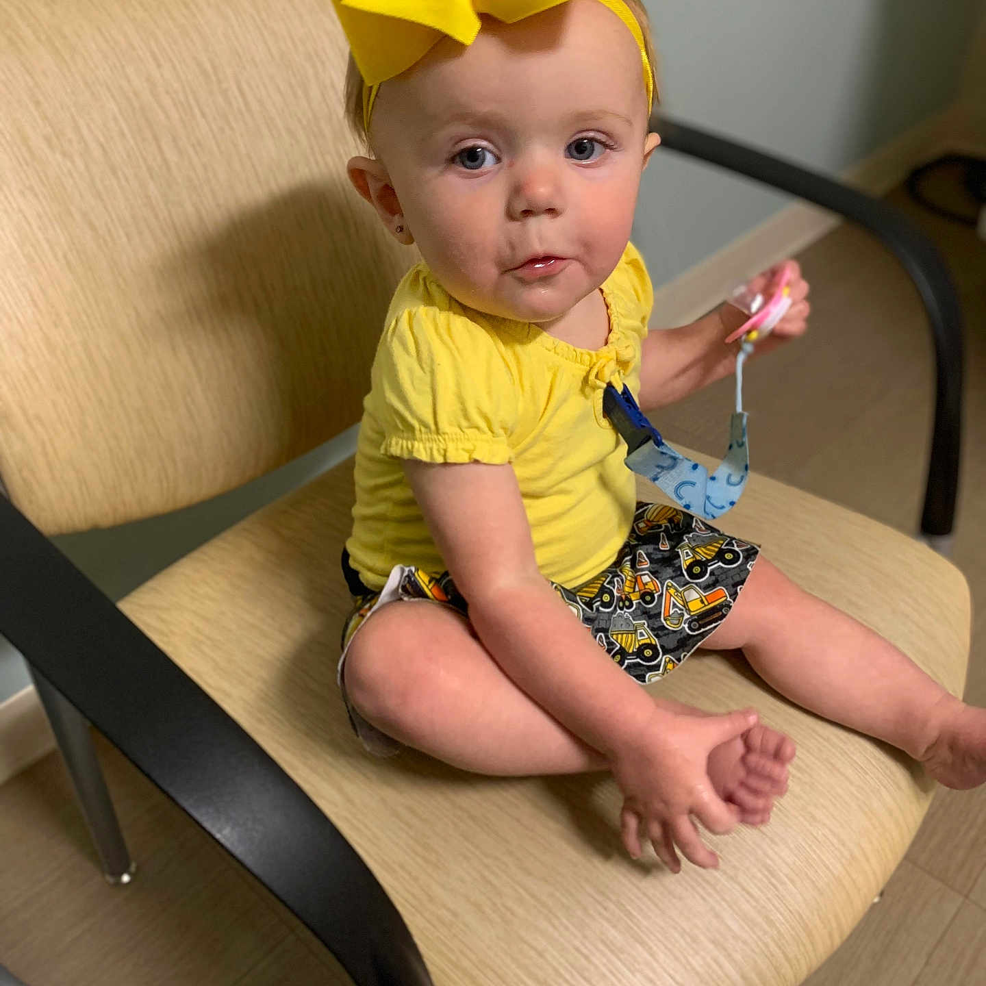 Alondon is registered to the contest to win money with this photo: accessories, baby, bodypart, chair, clothing, couch, cushion, face, finger, furniture, hand, hat, head, indoors, interiordesign, person, photography, portrait, sitting, wood