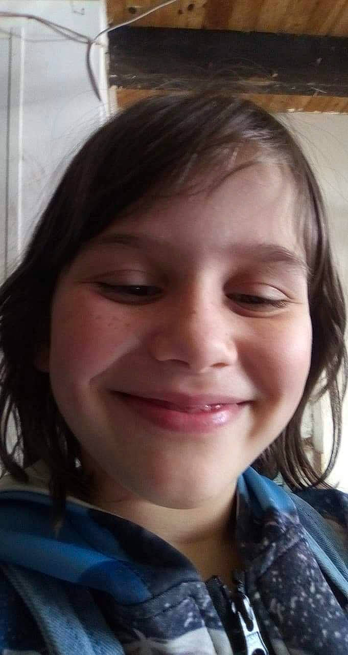 Delia a rejoint le concours — aidez-le/la à gagner de superbes lots ! black_hair, cheek, chin, cool, ear, eyebrow, eyelash, face, forehead, happy, iris, jacket, jaw, joy, lip, mouth, neck, nose, person, skin