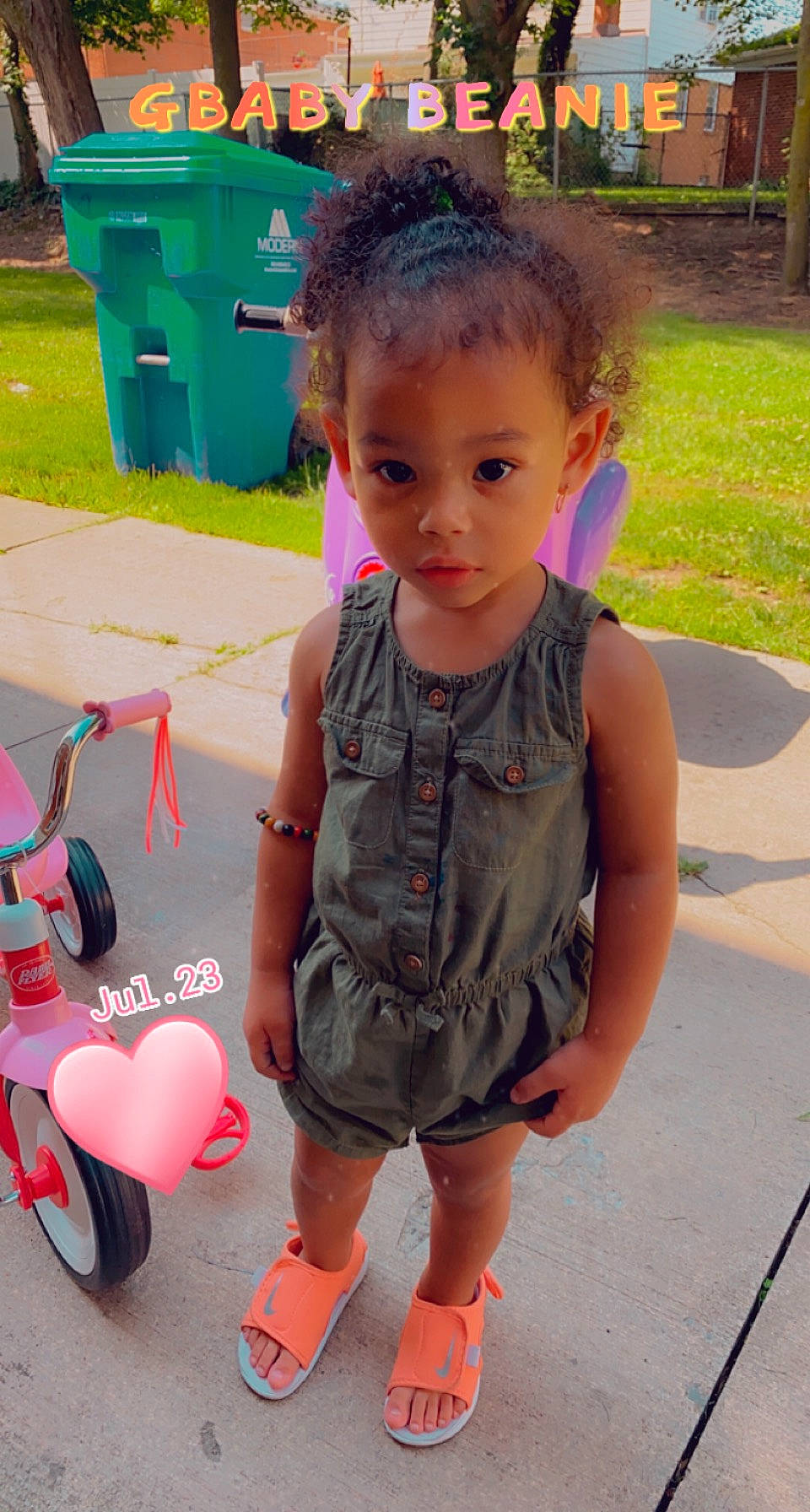 Naielle is registered to the contest to win money with this photo: baby, baby_toddler_clothing, child, fun, grass, green, hair, hairstyle, happy, head, leisure, person, photograph, pink, public_space, skin, sleeve, snapshot, toddler, waste_container