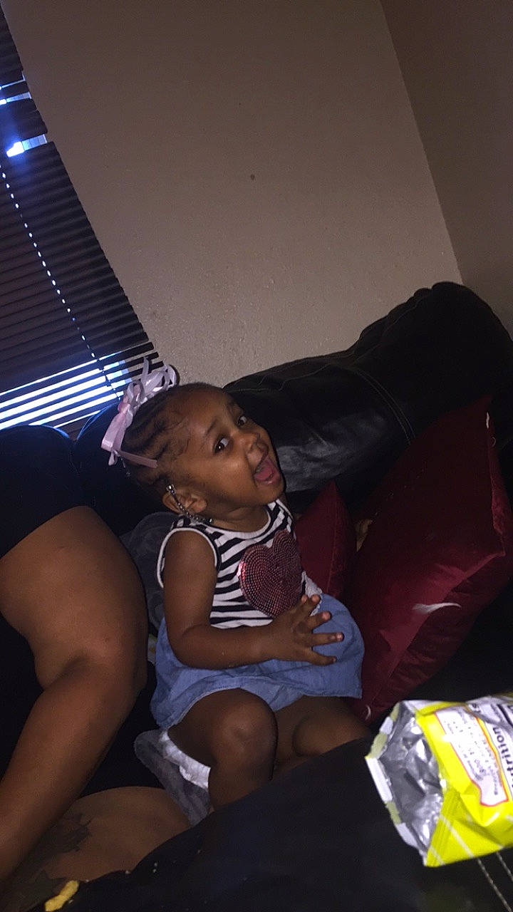 Kailyn is registered to the contest to win money with this photo: lap, leg, muscle, person, sitting, thigh