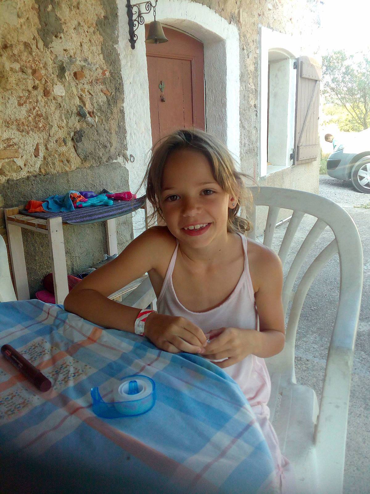 Melissa participe au concours pour gagner de l'argent avec cette photo :