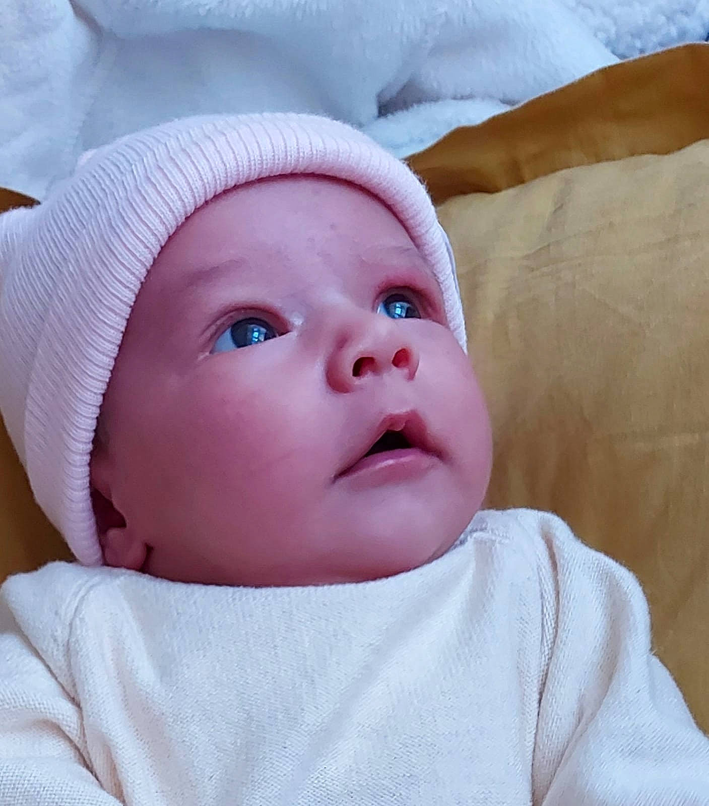 Eden Maria participe au concours pour gagner de l'argent avec cette photo : baby, baby_toddler_clothing, cap, cheek, chin, comfort, eye, eyebrow, face, head, headgear, headwear, iris, lip, mouth, nose, person, skin, sleeve, textile