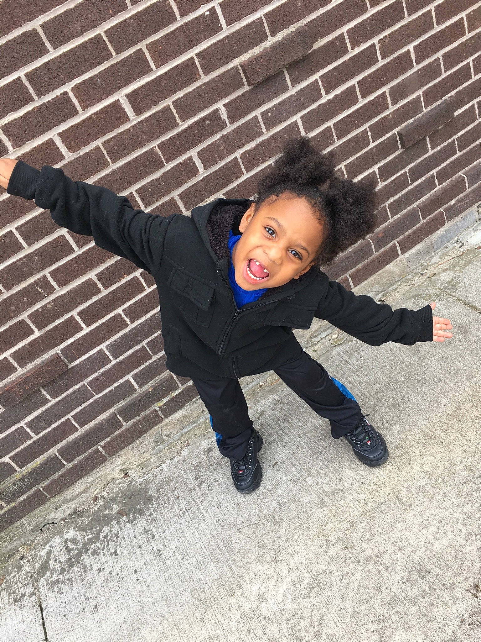 Prince is registered to the contest to win money with this photo: child, cool, floor, fun, happy, head, joy, leg, person, play, shoe, smile, snapshot, toddler, vacation, wall