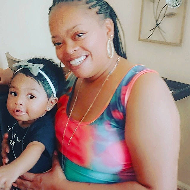 Solana is registered to the contest to win money with this photo: arm, baby, chest, cool, ear, eye, eyelash, happy, head, headband, headgear, headpiece, headwear, iris, jewellery, joy, neck, person, skin, smile