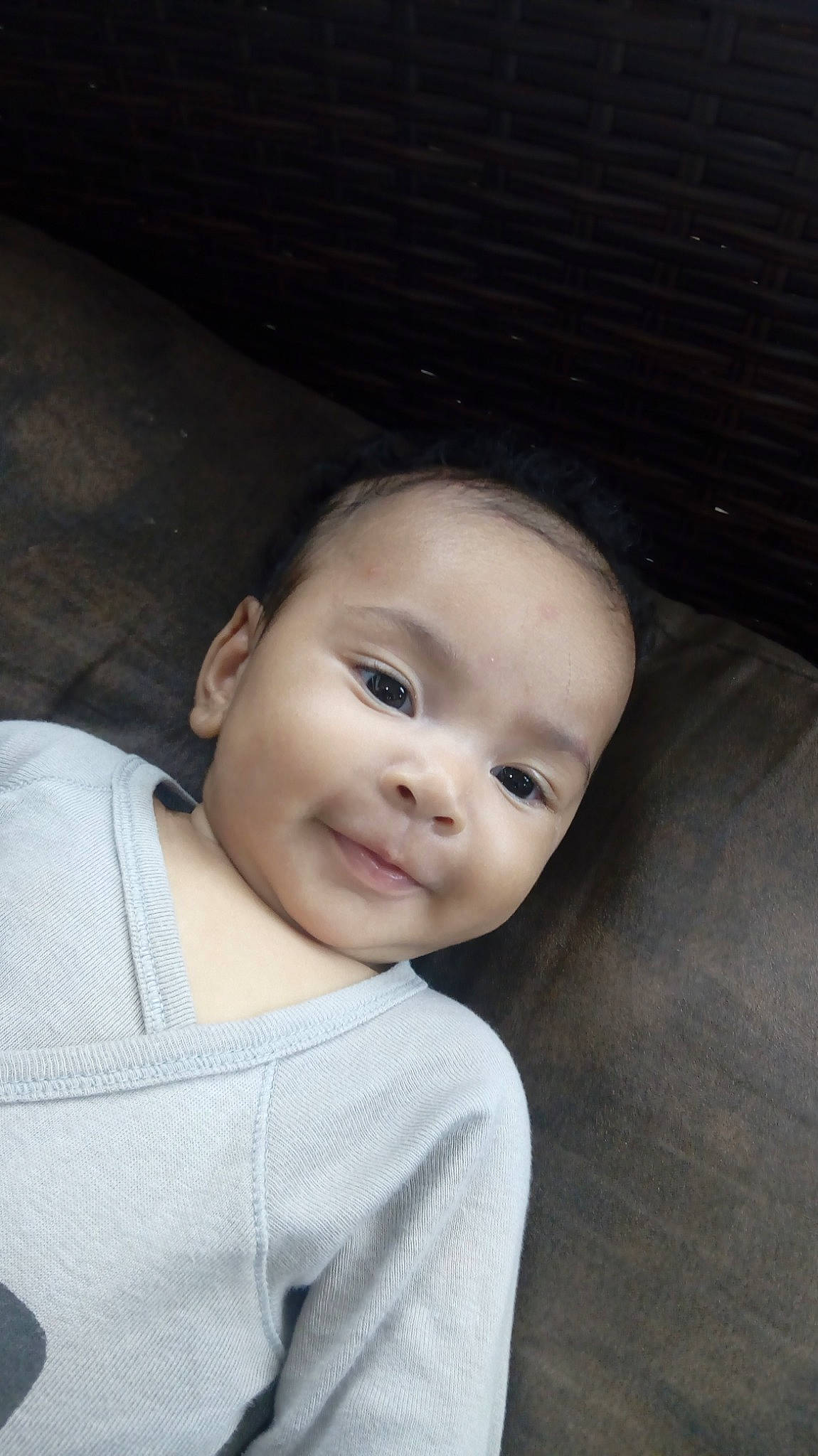 Kattleya participe au concours pour gagner de l'argent avec cette photo : beauty, cheek, child, day, eye, face, forehead, girl, head, human_hair_color, infant, lip, nose, person, skin, smile, toddler