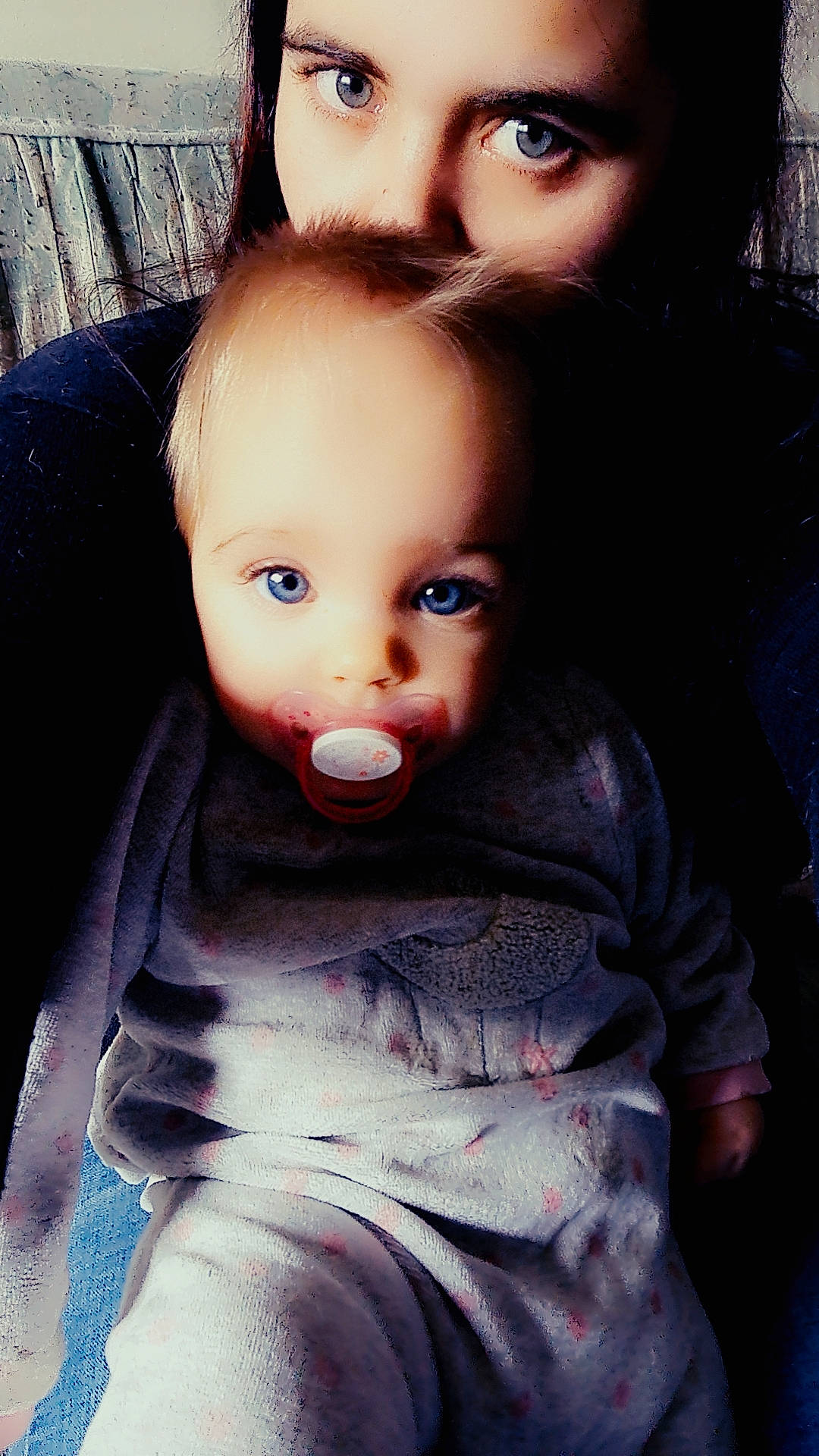 Leïlany a rejoint le concours — aidez-le/la à gagner de superbes lots ! baby, cheek, child, chin, cool, dress, eye, eyebrow, eyelash, flash_photography, forehead, happy, head, iris, lip, mouth, nose, organ, person, skin