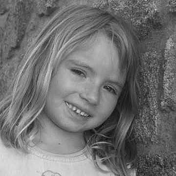 Aela participe au concours pour gagner de l'argent avec cette photo :