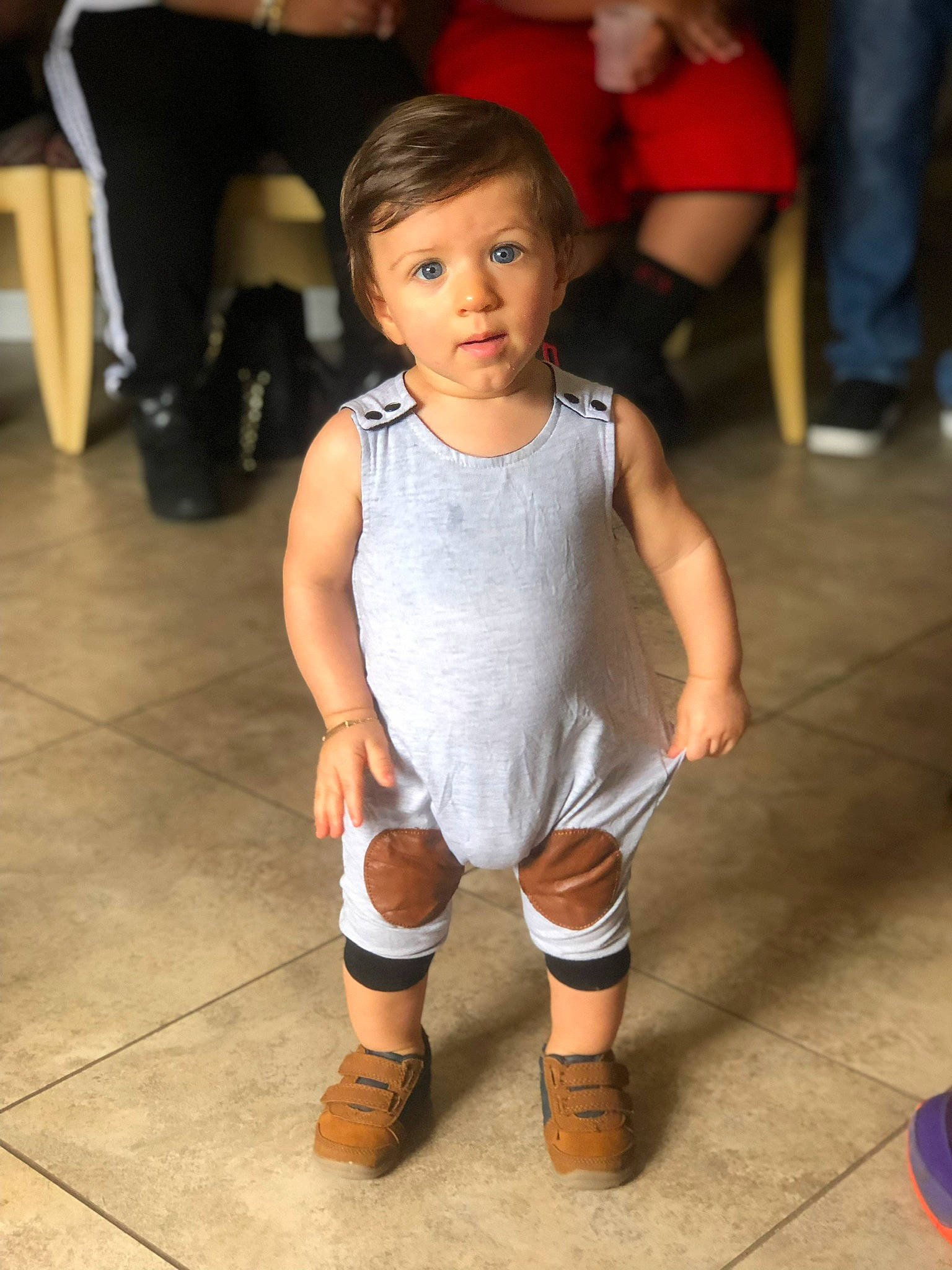 Danyer joined the competition — help win amazing prizes! arm, cheek, child, child_model, footwear, human, human_body, human_leg, joint, knee, leg, neck, person, shoe, shoulder, skin, smile, sportswear, standing, thigh