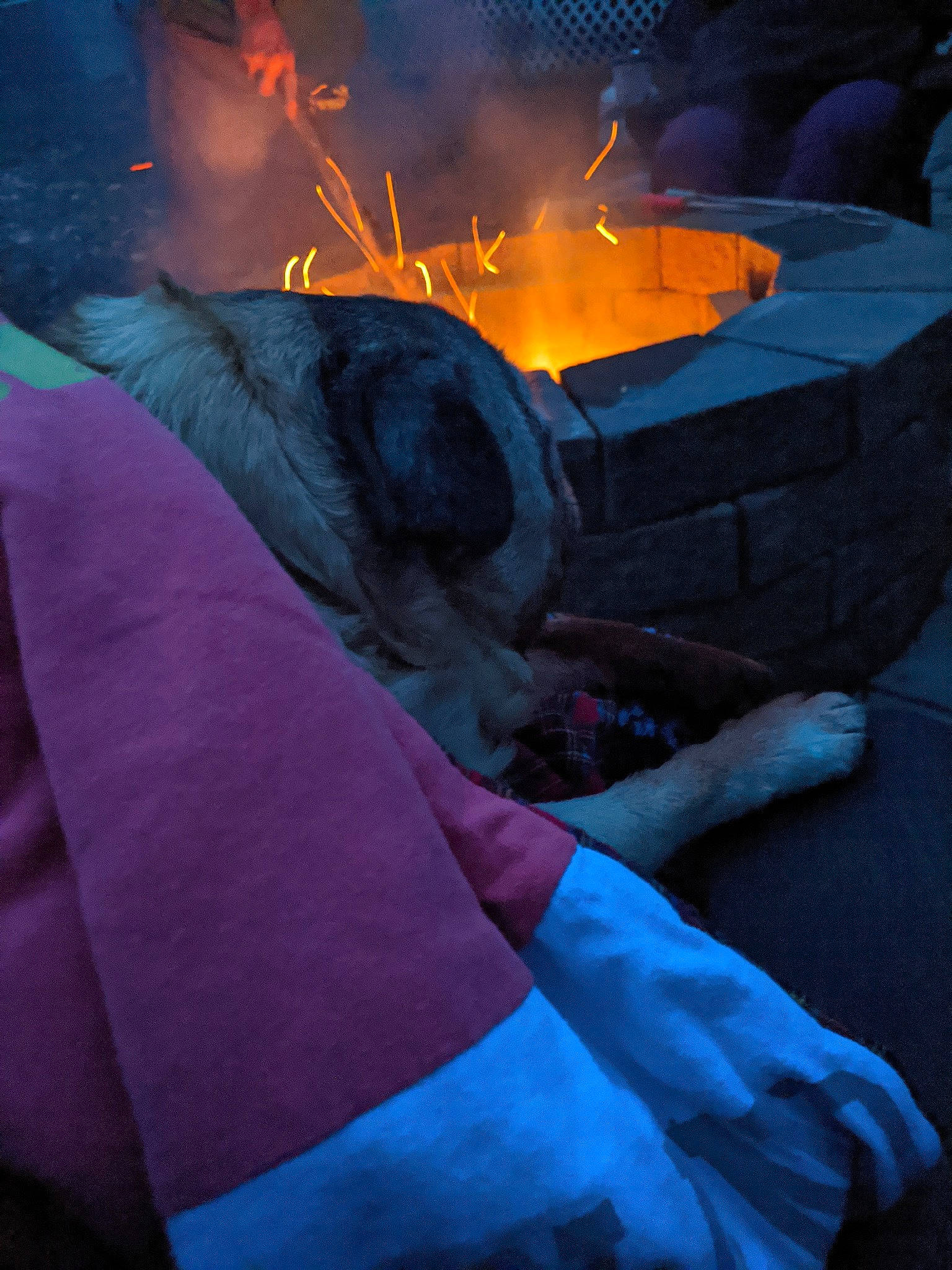 Cleopatra is registered to the contest to win money with this photo: electric_blue, fictional_character, fire, flame, games, geological_phenomenon, heat, purple, screenshot