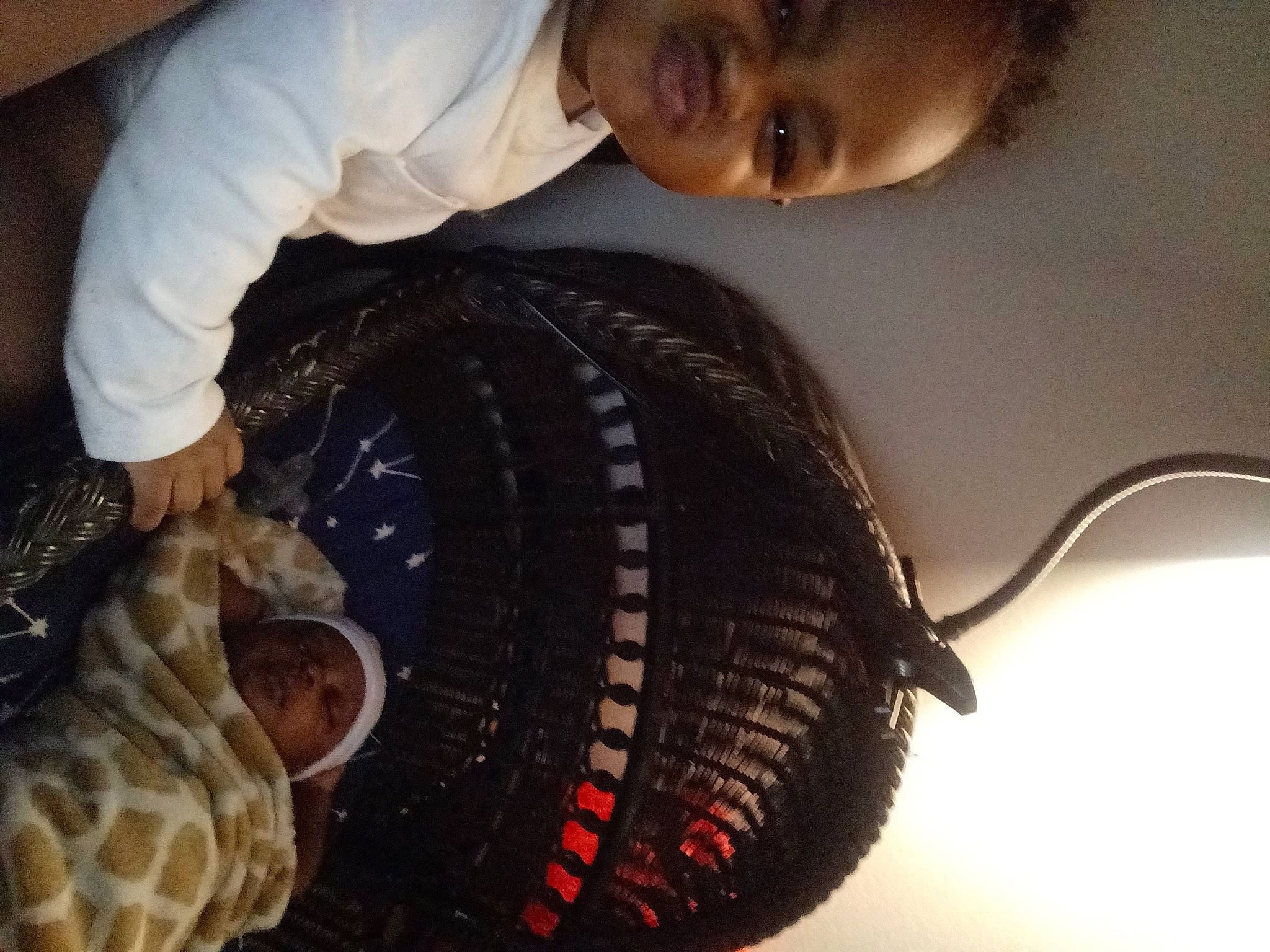 Kalaiyaa is registered to the contest to win money with this photo: audio_equipment, automotive_tire, cameras_optics, elbow, fashion_accessory, fun, hand, organ, pattern, person, personal_protective_equipment, reptile, room, smile, terrestrial_animal, tree