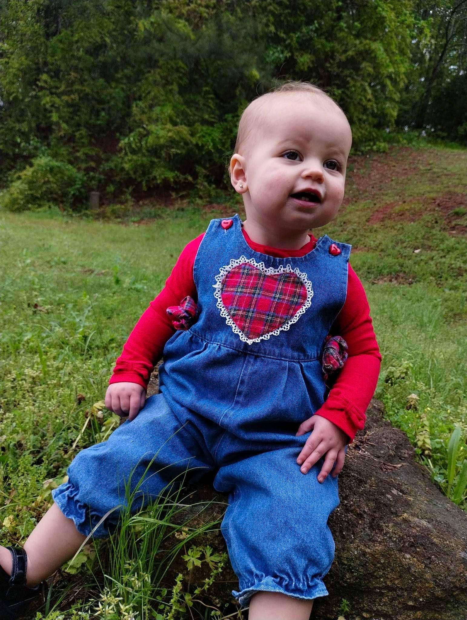 Ila joined the competition — help win amazing prizes! baby, baby_toddler_clothing, child, electric_blue, fun, garden, grass, grass_family, grassland, happy, leaf, leisure, pattern, people_in_nature, person, plant, sitting, sleeve, smile, toddler