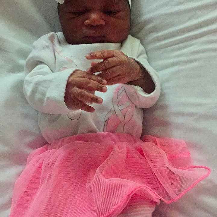 Kamiya is registered to the contest to win money with this photo: