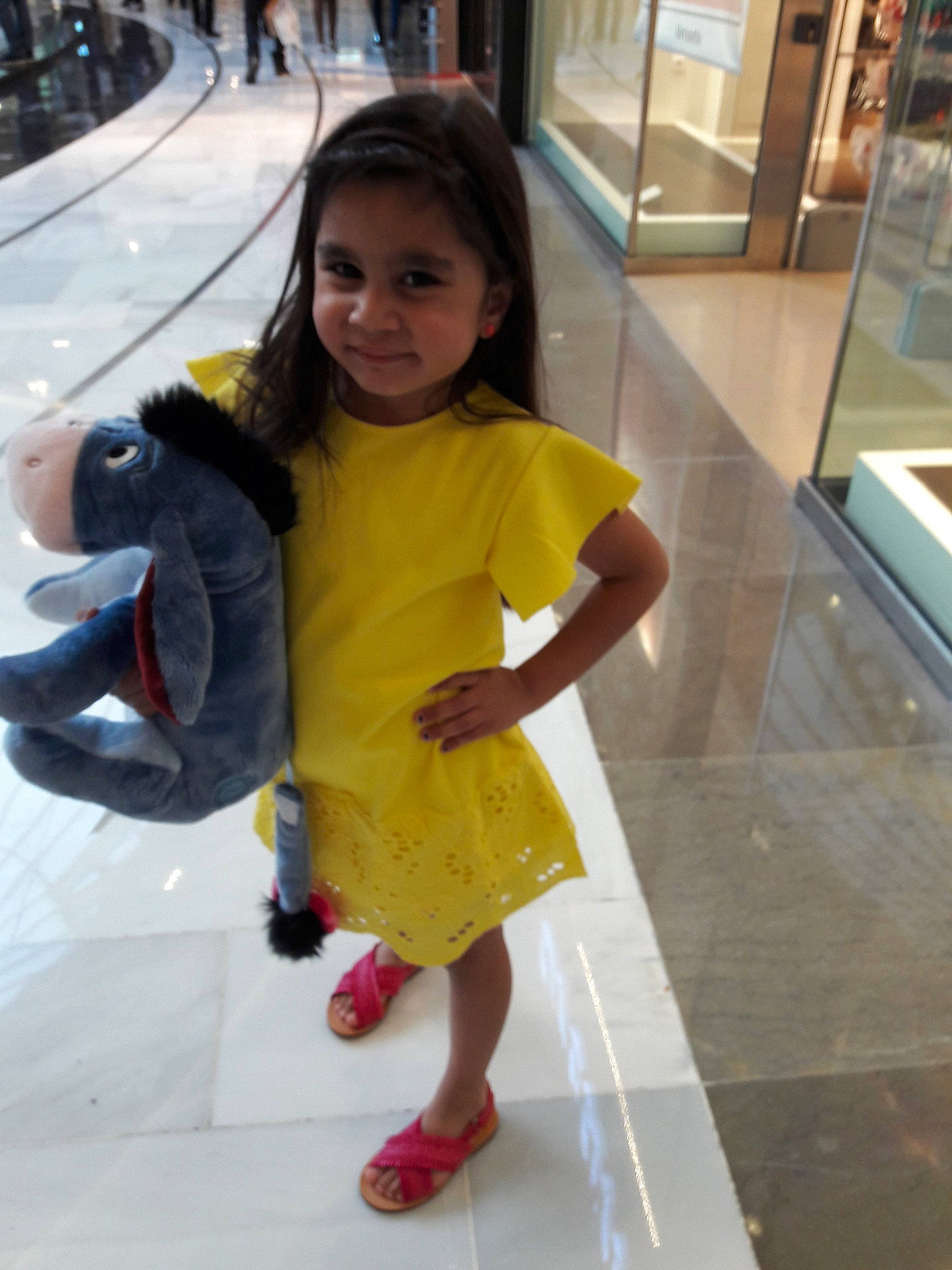 Melyssa a rejoint le concours — aidez-le/la à gagner de superbes lots ! child, clothing, day, human_positions, joy, play, toddler