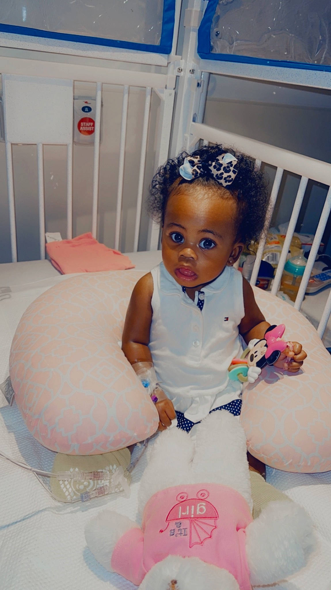 Ryleigh is registered to the contest to win money with this photo: baby, baby_toddler_clothing, blue, cake, cake_decorating, child, dress, event, fun, happy, icing, party_supply, person, pink, sugar_cake, sugar_paste, sweetness, textile, toddler, toy