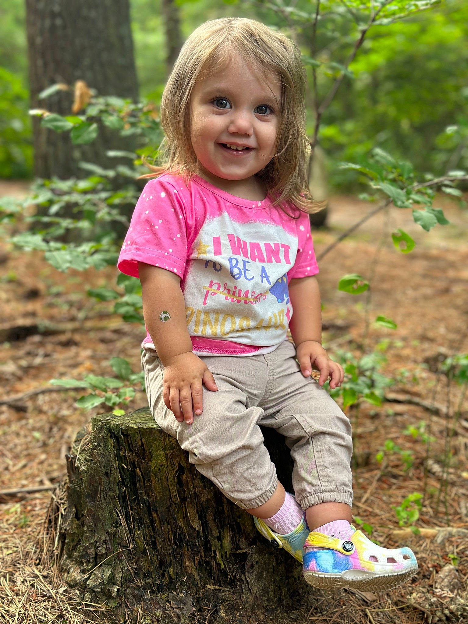 Azalea joined the competition — help win amazing prizes! adaptation, baby_toddler_clothing, beauty, child, fun, grass, happy, joy, leaf, leg, people_in_nature, person, pink, plant, shoe, smile, t_shirt, thigh, toddler, tree