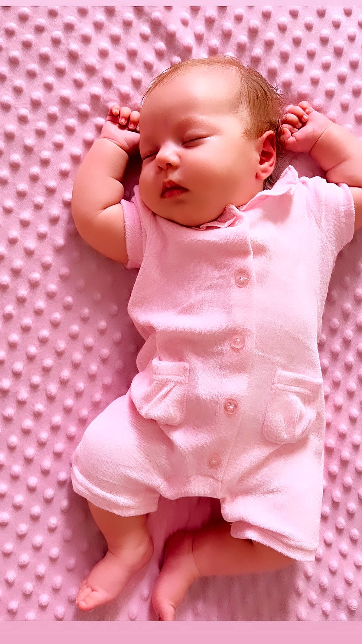 Aryanna is registered to the contest to win money with this photo: arm, baby, baby_sleeping, baby_toddler_clothing, beauty, cheek, collar, comfort, face, finger, hand, human_body, lip, mouth, nose, pattern, person, pink, skin, sleeve