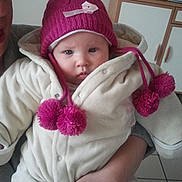 Inaya participe au concours pour gagner de l'argent avec cette photo :