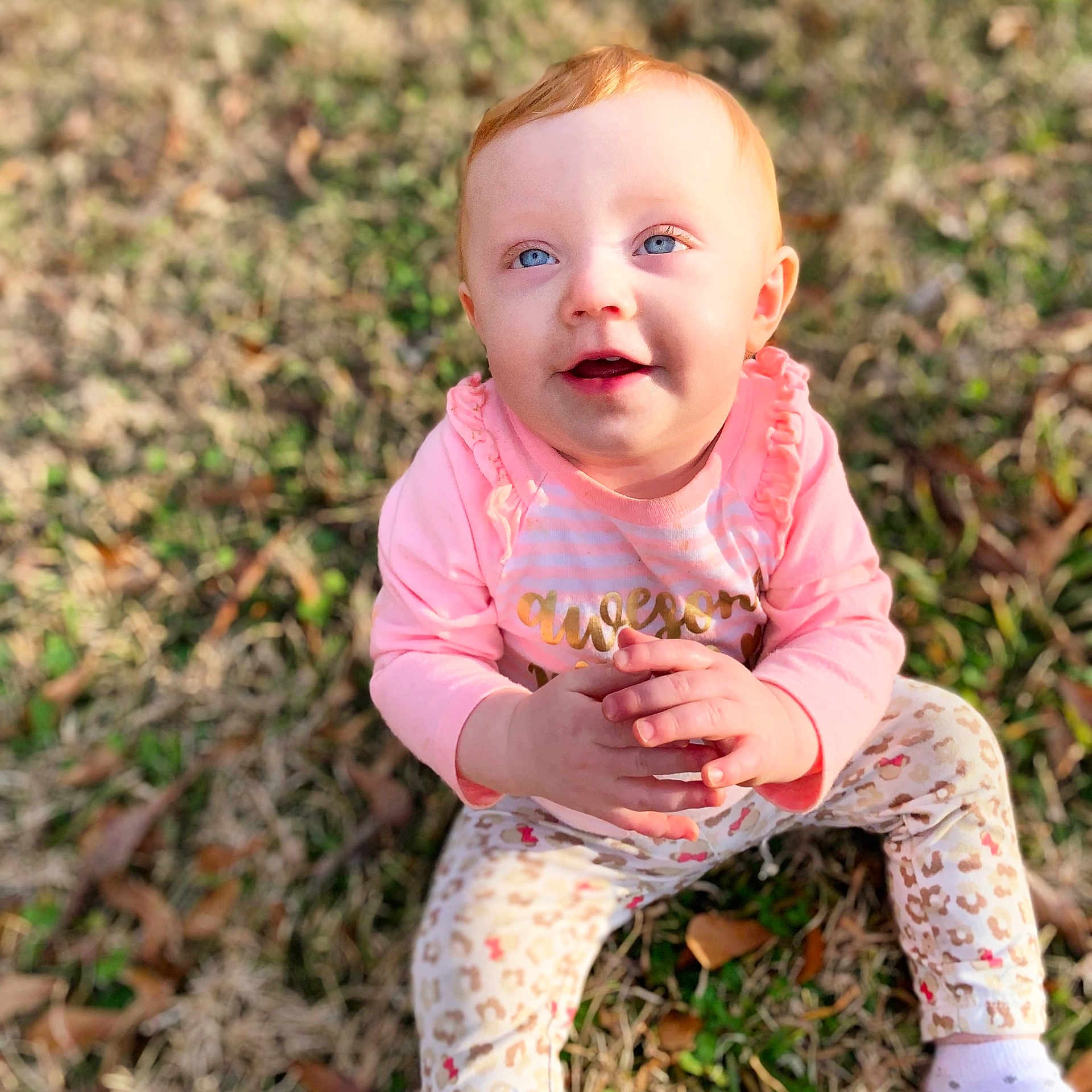 Bostyn is registered to the contest to win money with this photo: child, girl, grass, infant, person, pink, plant, portrait_photography, skin, smile, toddler, tree