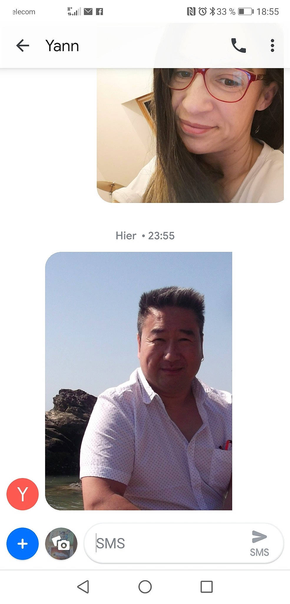 Maya a rejoint le concours — aidez-le/la à gagner de superbes lots ! chin, eyewear, face, glasses, neck, person, photography, selfie, smile, t_shirt