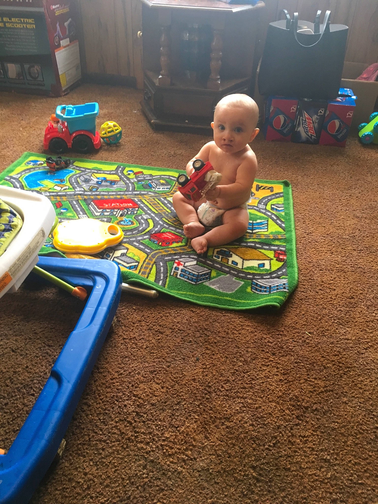 Memphis is registered to the contest to win money with this photo: baby_toys, child, fun, games, person, play, playset, toddler, toy