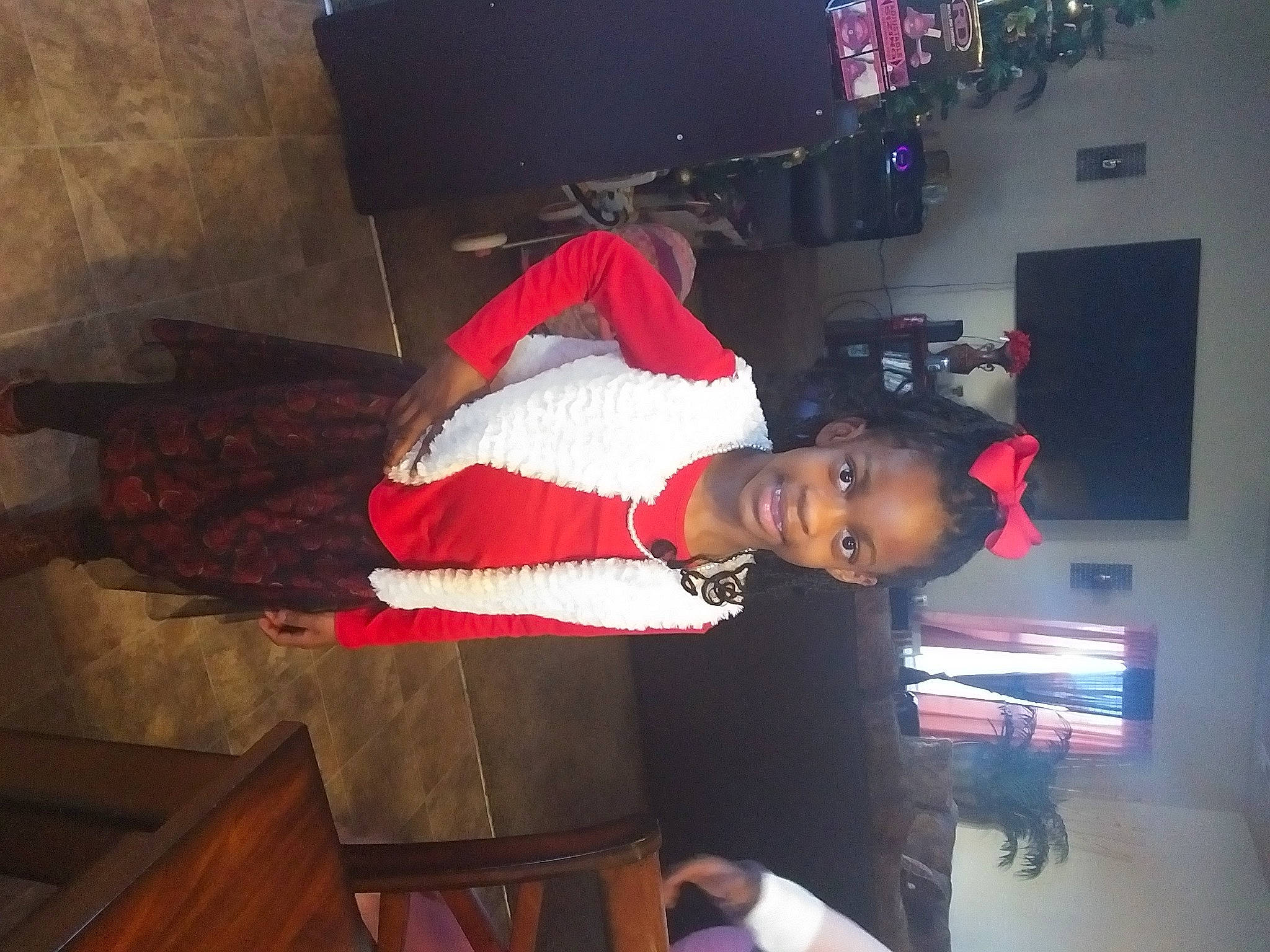 Ja'Layla is registered to the contest to win money with this photo: carmine, event, fun, hardwood, joy, lap, magenta, person, room, television, wood, wrist