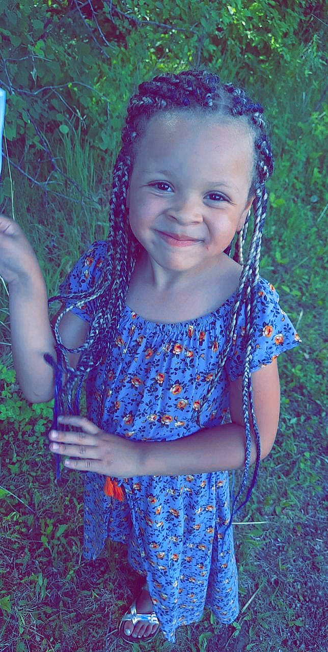 Norah is registered to the contest to win money with this photo: azure, clothing, dress, eye, facial_expression, flash_photography, fun, grass, hair, hairstyle, happy, iris, joy, lip, people_in_nature, person, plant, purple, skin, smile