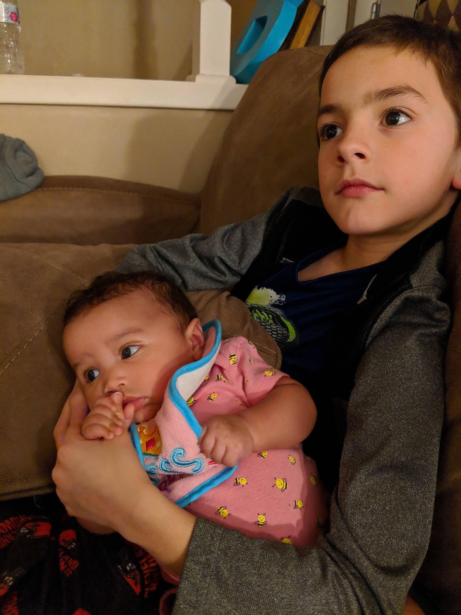 Zayleigh is registered to the contest to win money with this photo: baby, beauty, cheek, child, daughter, eye, finger, iris, lip, mother, mouth, neck, nose, person, sibling, sitting, skin, toddler