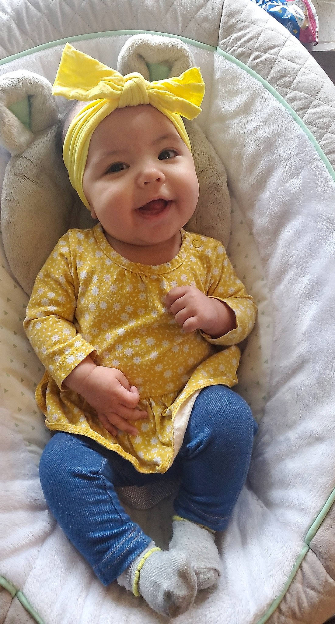 Ayrabella is registered to the contest to win money with this photo: baby, child, headwear, person, toddler, yellow