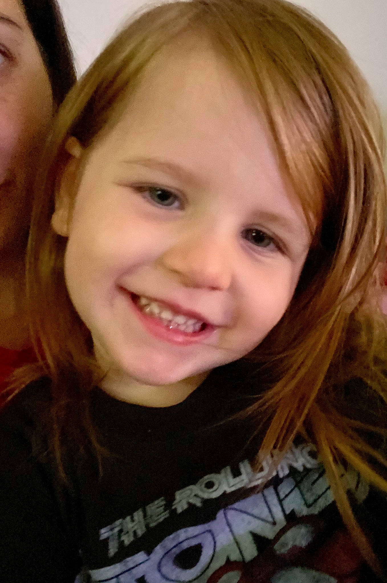 Raegan is registered to the contest to win money with this photo: cheek, chin, ear, eye, eyebrow, eyelash, face, forehead, hair, human_body, jaw, joy, lip, mouth, neck, nose, organ, person, shoulder, skin