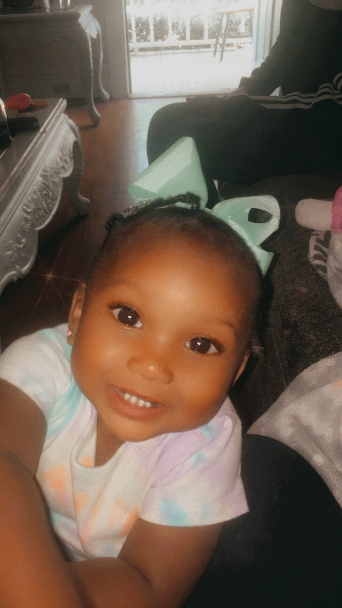 Eriel is registered to the contest to win money with this photo: baby, beauty, black_hair, cheek, child, cool, eye, eyebrow, face, forehead, hair, hairstyle, head, joy, lip, long_hair, nose, person, selfie, skin