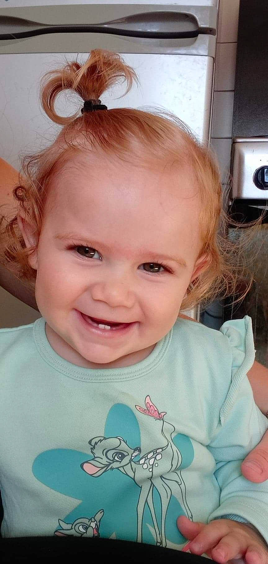 Kristina a rejoint le concours — aidez-le/la à gagner de superbes lots ! blue, cheek, chin, ear, eye, eyebrow, eyelash, forehead, hair, hairstyle, head, joy, lip, mouth, neck, nose, organ, person, shoulder, skin