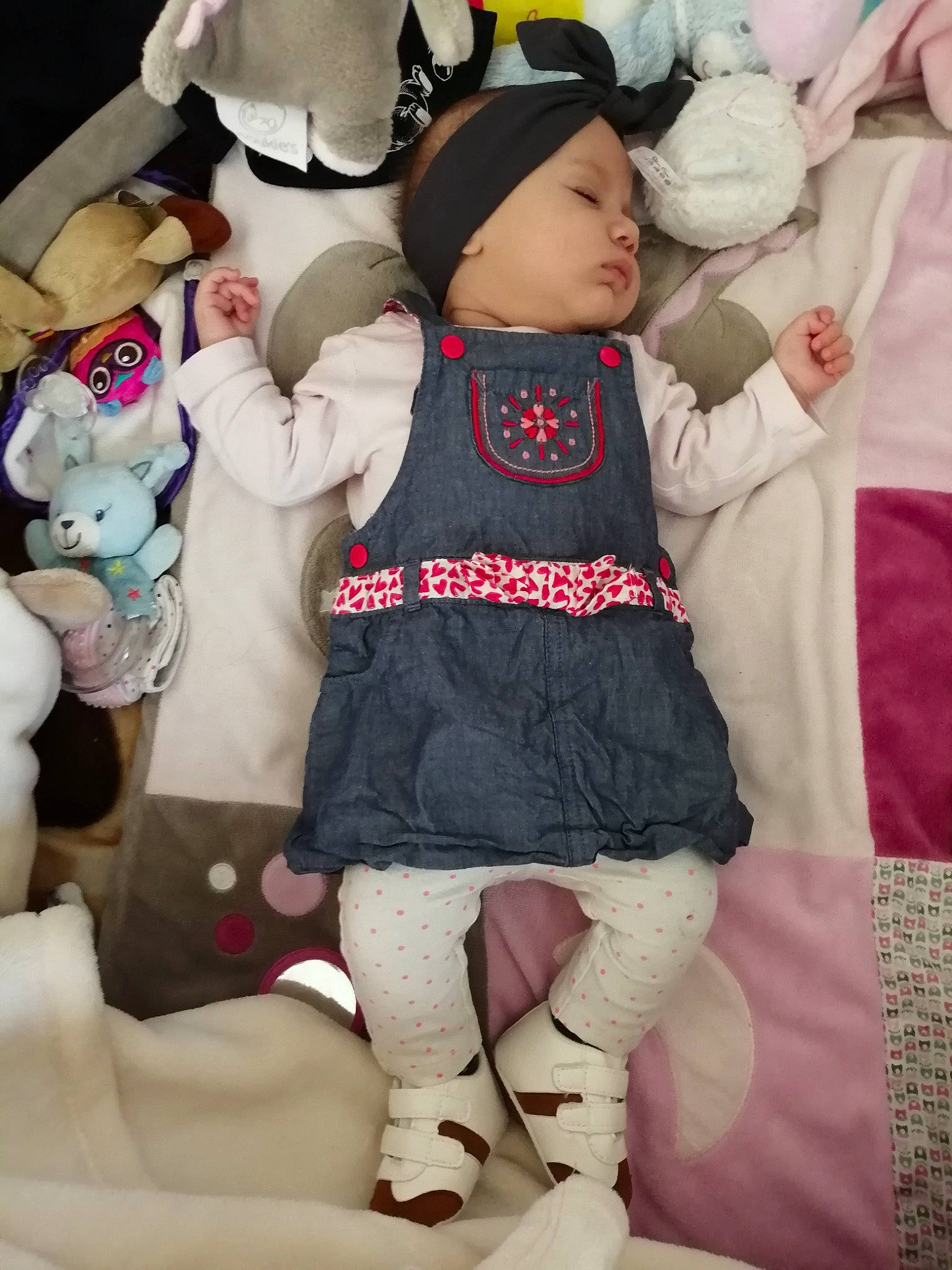 Kathaléya a rejoint le concours — aidez-le/la à gagner de superbes lots ! baby, cheek, child, doll, head, joint, people, person, pink, skin, toddler, toy