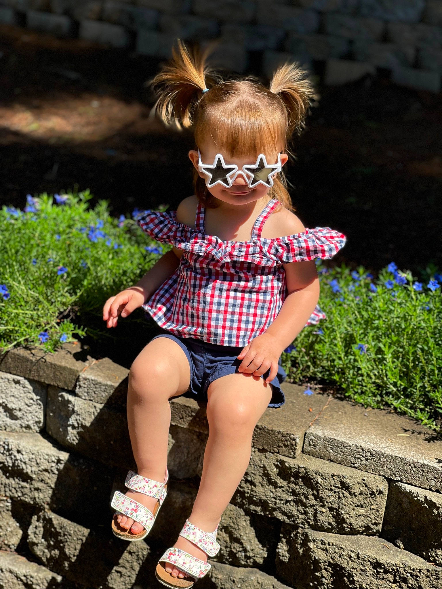 Adrian is registered to the contest to win money with this photo: beauty, dress, electric_blue, eyewear, fawn, flower, fun, glasses, goggles, grass, happy, human_leg, leg, leisure, pattern, people_in_nature, person, plant, summer, sunglasses