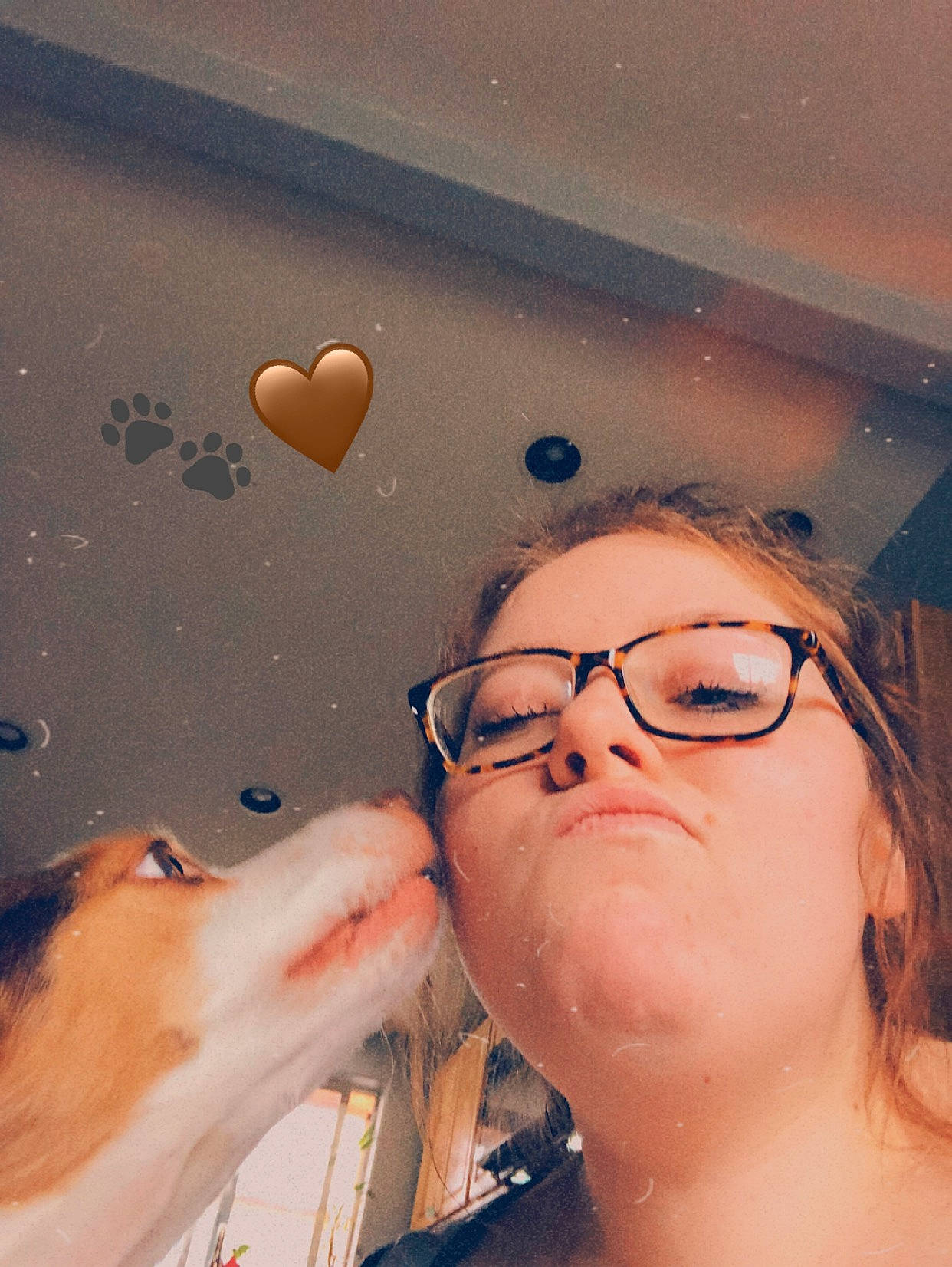 Kota is registered to the contest to win money with this photo: beauty, ear, eyelash, eyewear, finger, fun, gesture, glasses, happy, human, jaw, lip, neck, organ, photograph, shoulder, skin, snapshot, tints_and_shades, vision_care