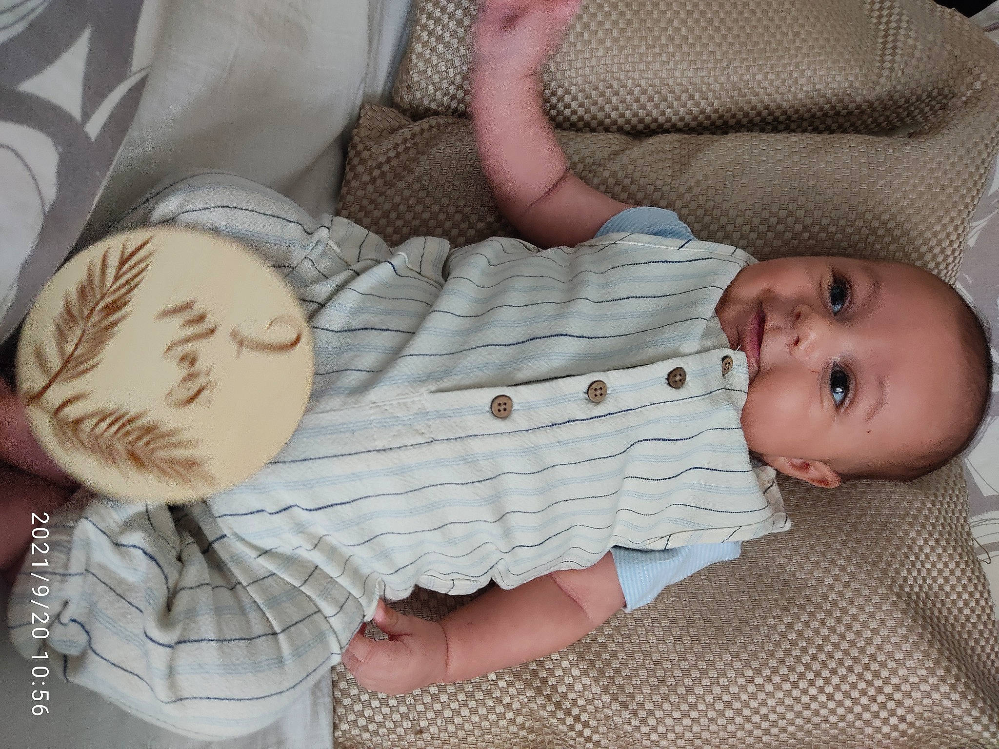 Sohan participe au concours pour gagner de l'argent avec cette photo : arm, baby, baby_sleeping, baby_toddler_clothing, cheek, comfort, facial_expression, finger, gesture, hand, headgear, human_body, mouth, organ, people, person, product, skin, sleeve, textile