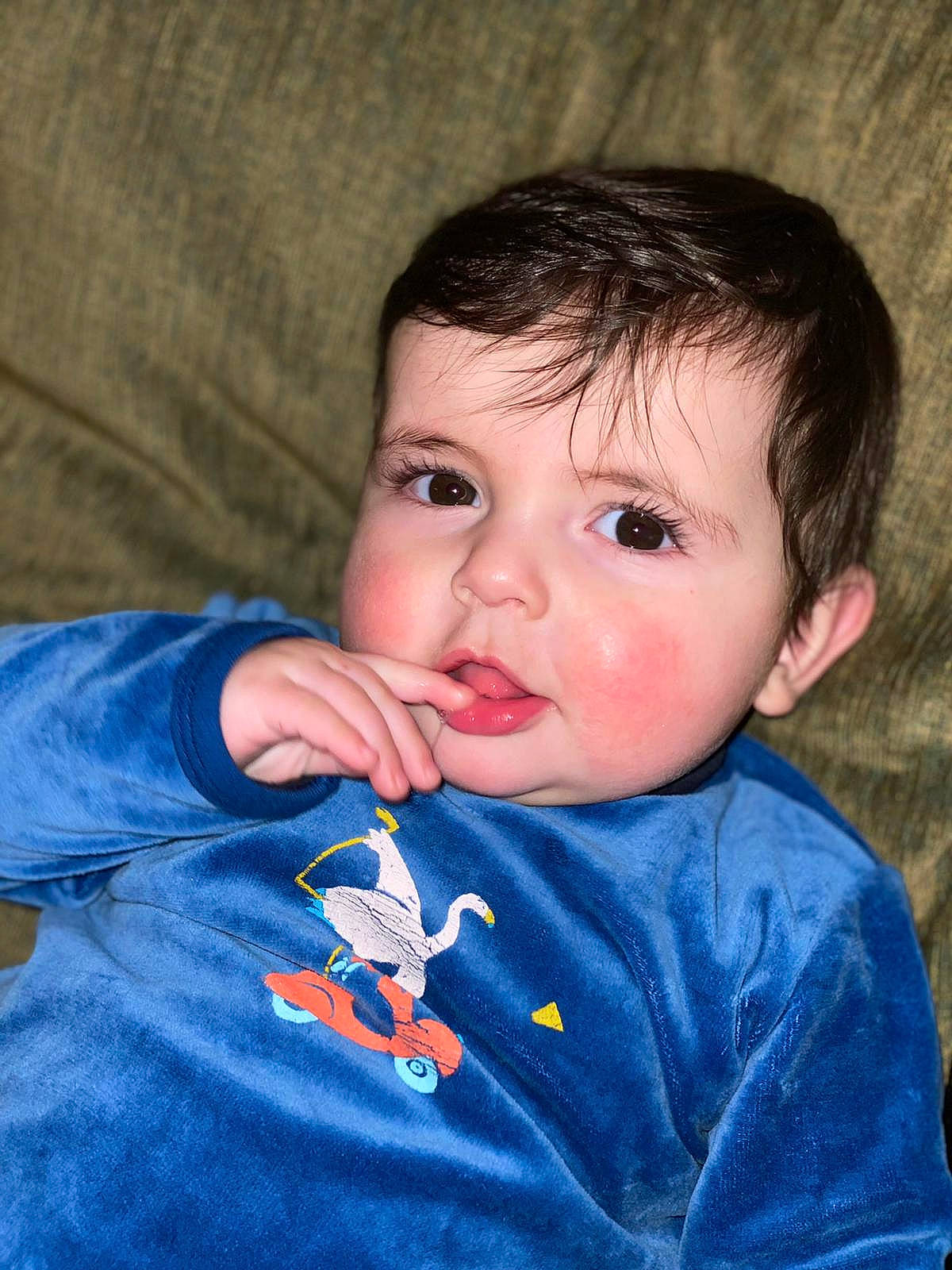 Alexandre participe au concours pour gagner de l'argent avec cette photo : baby, baby_toddler_clothing, cheek, ear, eye, eyelash, face, flash_photography, forehead, happy, head, iris, lip, mouth, neck, nose, person, skin, sleeve, t_shirt