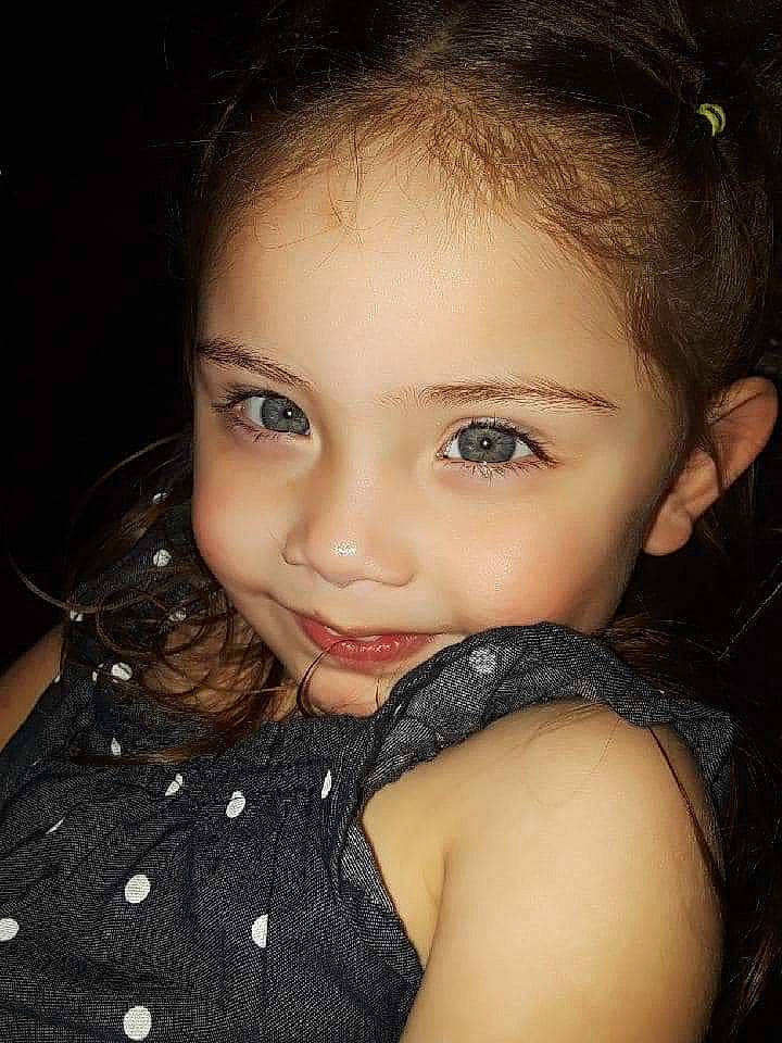 Daylene Idaly is registered to the contest to win money with this photo: beauty, black_hair, brown_hair, cheek, child_model, chin, eye, eyebrow, eyelash, face, forehead, girl, hairstyle, head, jaw, lip, long_hair, nose, person, skin