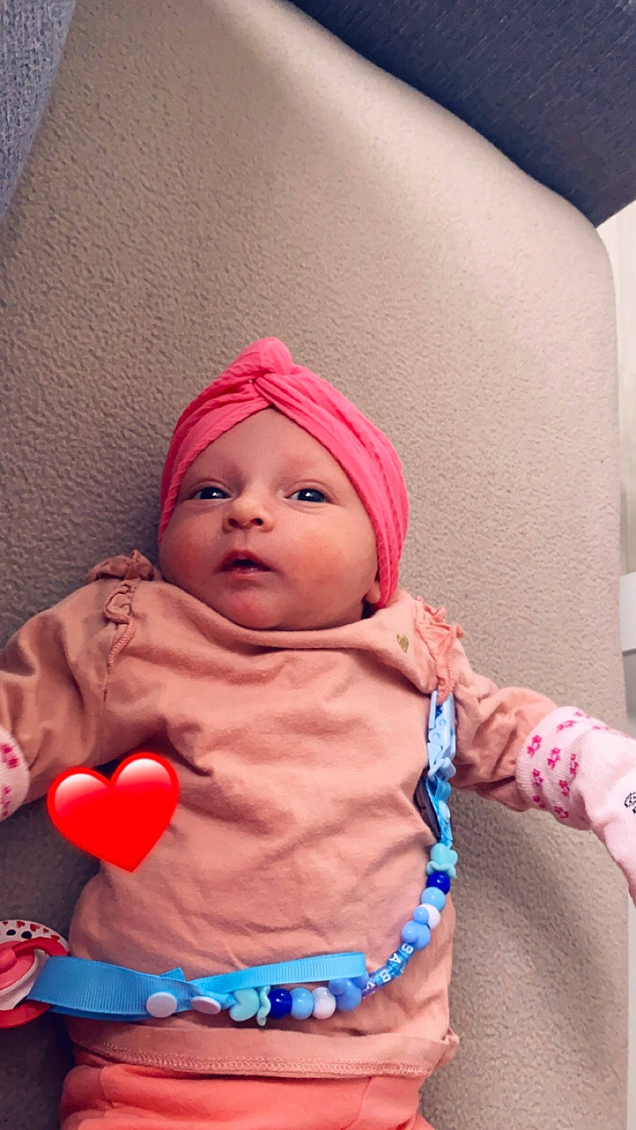 Amëlya participe au concours pour gagner de l'argent avec cette photo : baby, baby_products, baby_sleeping, baby_toddler_clothing, cap, cheek, child, comfort, fun, happy, headgear, headwear, linens, lip, magenta, mouth, nose, person, pink, skin