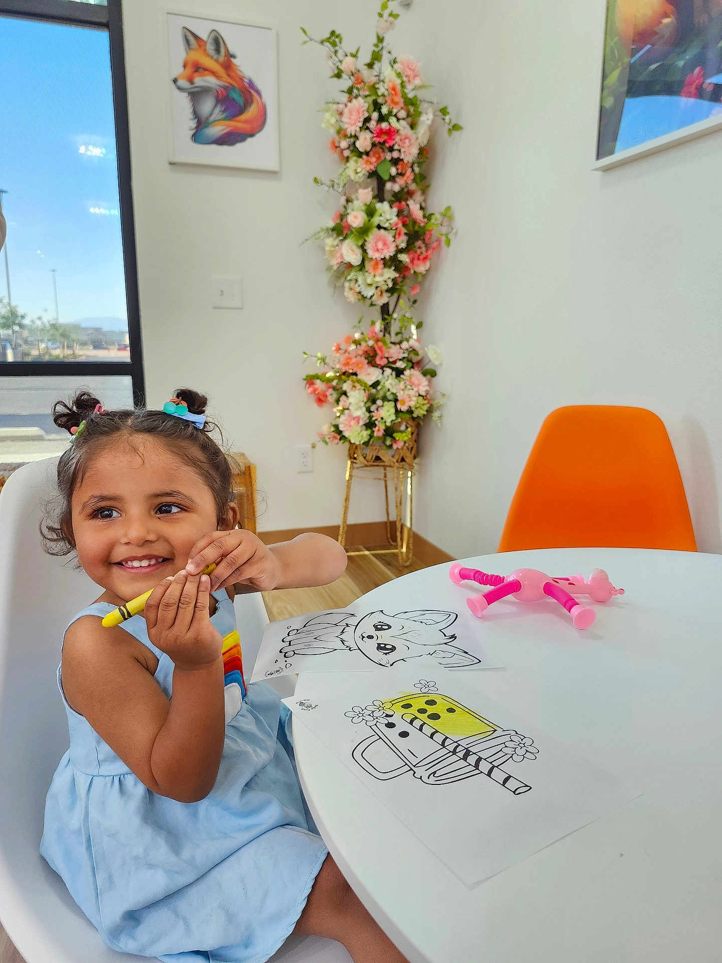 Ayra is registered to the contest to win money with this photo: bodypart, chair, child, face, female, finger, flower, flowerarrangement, flowerbouquet, furniture, girl, hand, head, person, petal, photography, plant, portrait, pottedplant, table