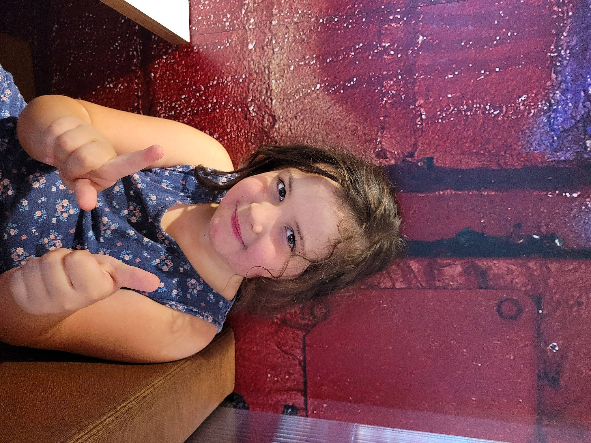 Sarah participe au concours pour gagner de l'argent avec cette photo : black_hair, brown_hair, chest, elbow, electric_blue, flash_photography, fun, happy, head, human_leg, joy, long_hair, magenta, mouth, person, pink, purple, smile, thigh, tints_and_shades