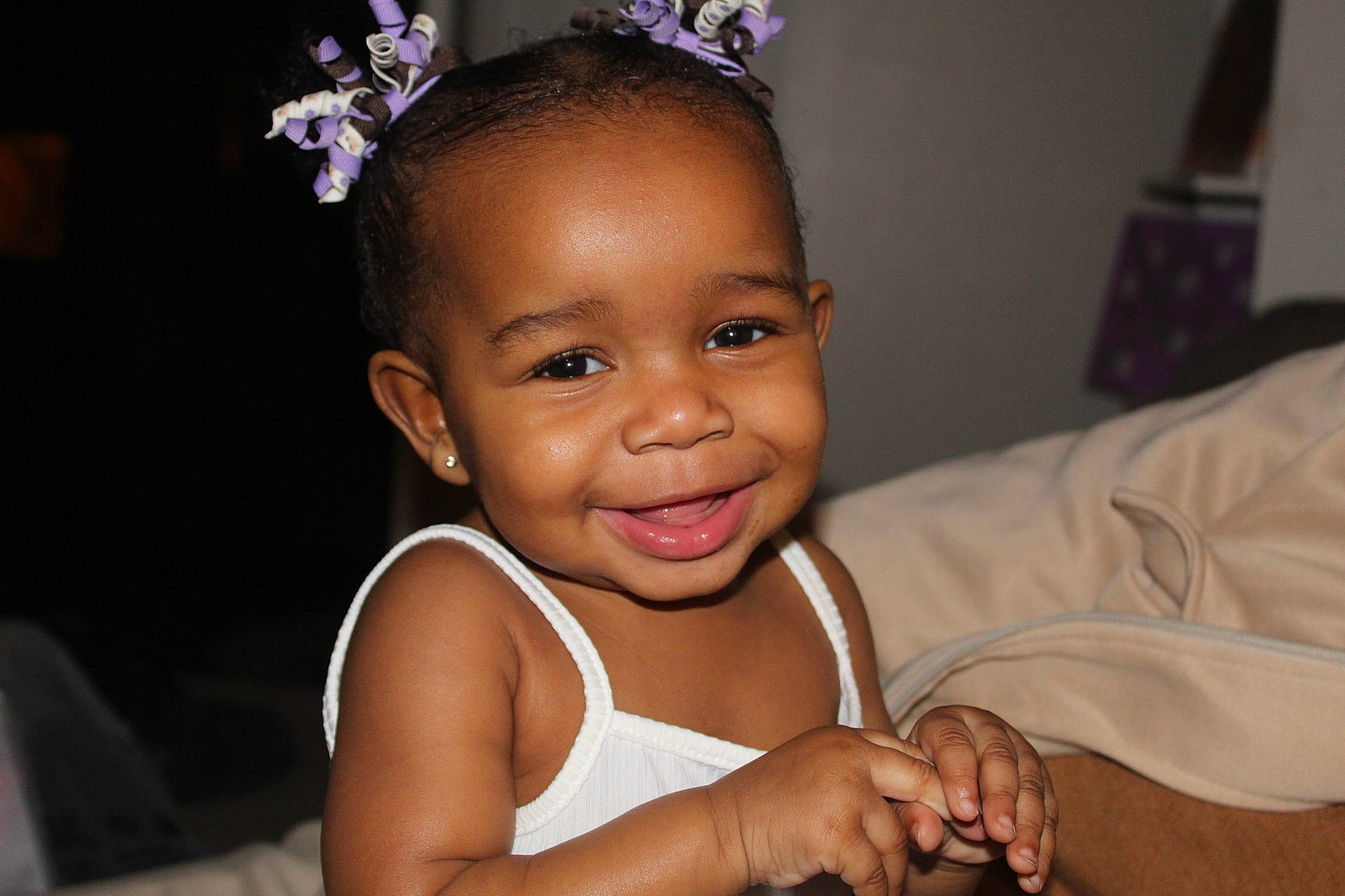 Deasia is registered to the contest to win money with this photo: baby, baby_toddler_clothing, beauty, black_hair, cheek, child, chin, event, eyebrow, facial_expression, flash_photography, fun, hairstyle, happy, headpiece, iris, jewellery, joy, person, skin