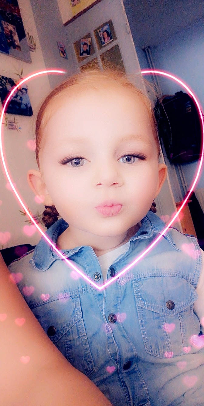 Marilou a rejoint le concours — aidez-le/la à gagner de superbes lots ! beauty, cheek, child, ear, eye, face, forehead, head, nose, person, skin, smile, toddler