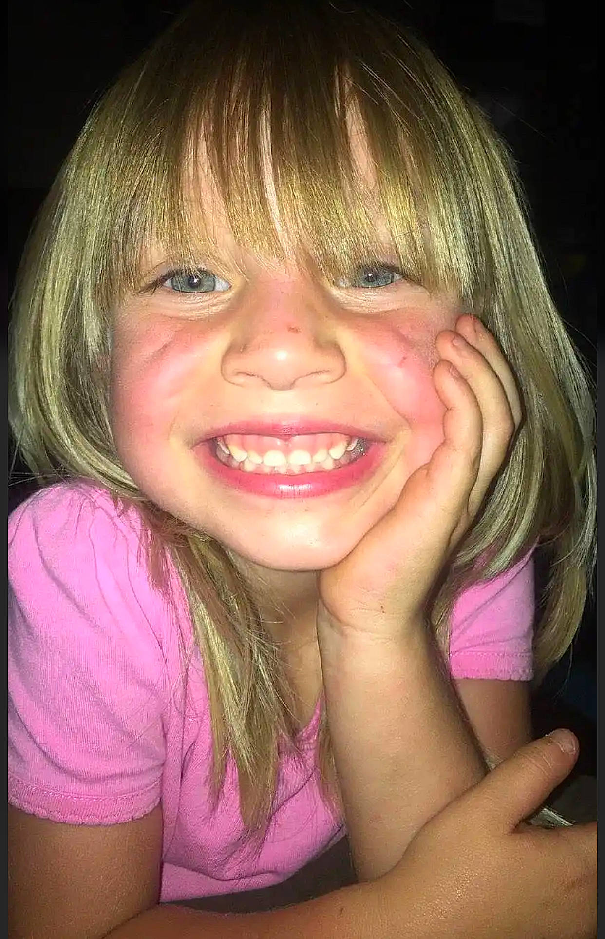 Taylor is registered to the contest to win money with this photo: cheek, chin, ear, eyebrow, eyelash, flash_photography, forehead, hair, hand, happy, iris, jaw, joy, lip, mouth, neck, nose, organ, person, skin