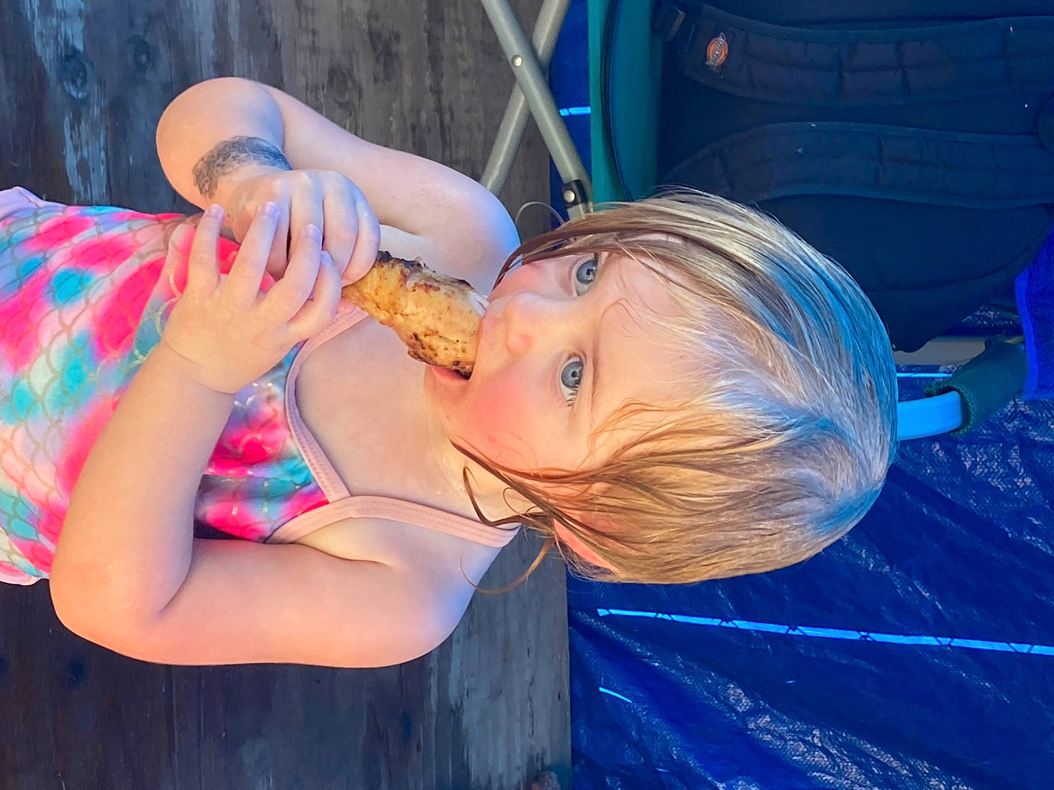 Haisley is registered to the contest to win money with this photo: automotive_tire, blue, child, elbow, electric_blue, fun, hair_coloring, hat, human_leg, leisure, nail, person, recreation, water