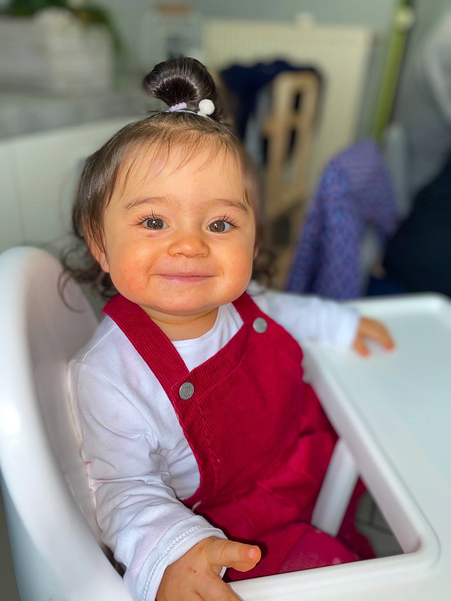 Soline a rejoint le concours — aidez-le/la à gagner de superbes lots ! baby, cheek, child, eye, joy, person, skin, smile, toddler