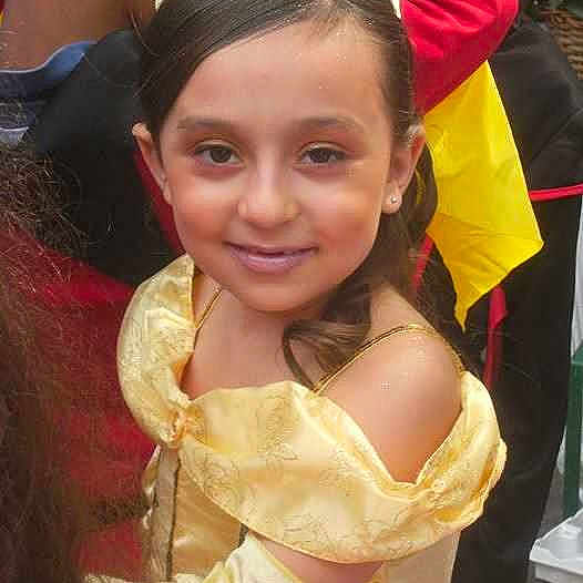 Manuela a rejoint le concours — aidez-le/la à gagner de superbes lots !