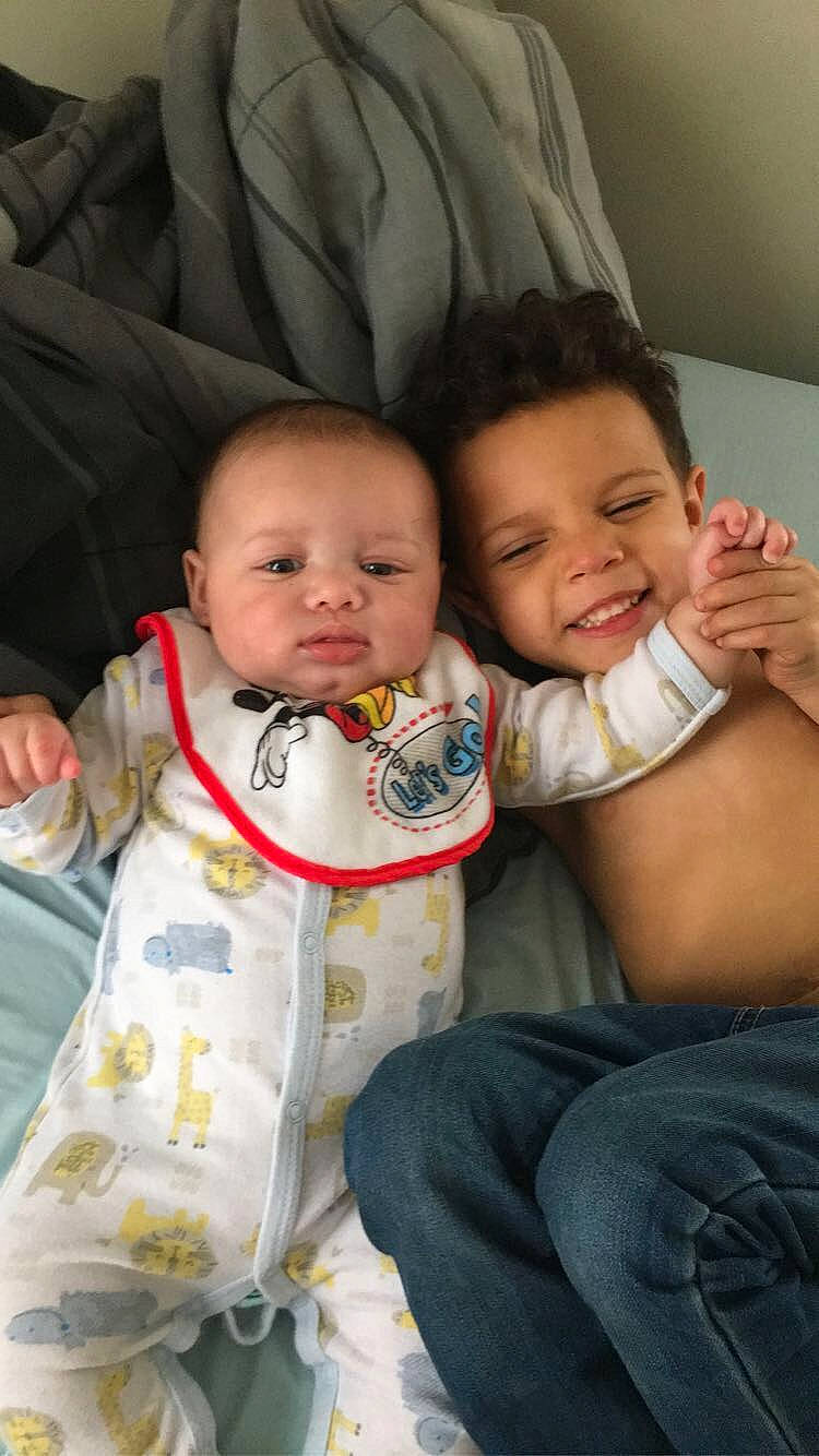 Marcel is registered to the contest to win money with this photo: baby, cheek, child, person, sibling, skin, smile, toddler