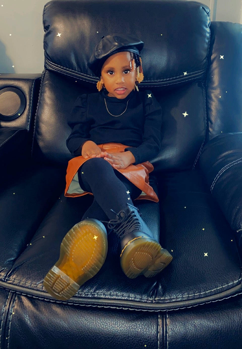 Layla is registered to the contest to win money with this photo: auto_part, automotive_design, automotive_exterior, boot, car, car_seat, car_seat_cover, comfort, electric_blue, face, head, headwear, leg, leisure, luxury_vehicle, mode_of_transport, motor_vehicle, person, sitting, smile