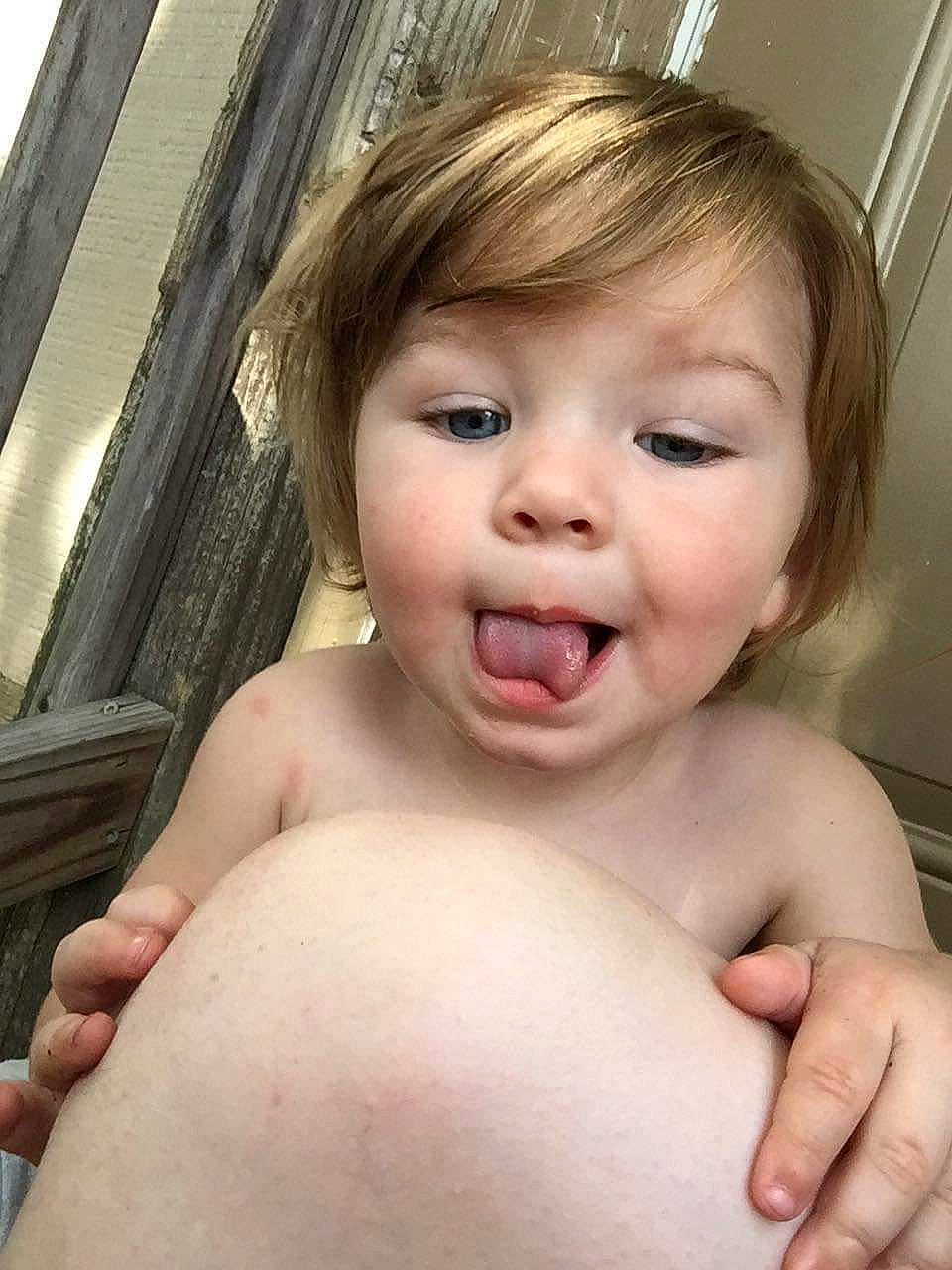 Denver is registered to the contest to win money with this photo: arm, cheek, chin, eye, eyebrow, eyelash, face, facial_expression, forehead, hair, head, human_body, jaw, lip, mouth, muscle, neck, nose, person, skin