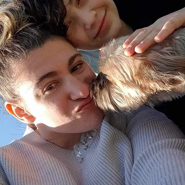 Belle a rejoint le concours — aidez-le/la à gagner de superbes lots ! accessories, adult, animal, baby, bridegroom, canine, dog, face, female, glasses, head, people, person, pet, photography, portrait, puppy, selfie, sunglasses, woman